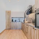 Apartmanhotel L&c-elbresidenzen & Designersuites Am Elberadweg 4*