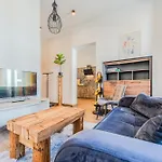 L&c-elbresidenzen & Designersuites Am Elberadweg Apartmanhotel 4*