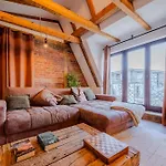 L&c-elbresidenzen & Designersuites Am Elberadweg 아파트호텔