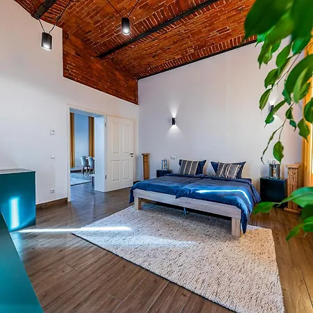 L&C-Elbresidenzen & Suites Am Elberadweg Magdeburg