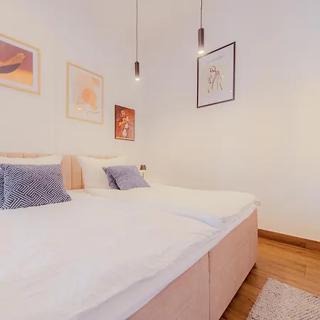 L&C-Elbresidenzen & Suites Am Elberadweg Magdeburg