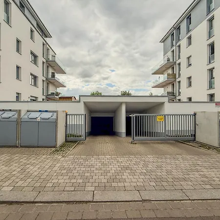 L&C-Elbresidenzen & Suites Am Elberadweg Magdeburg
