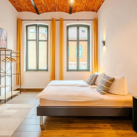 L&c-elbresidenzen & Designersuites Am Elberadweg 4*