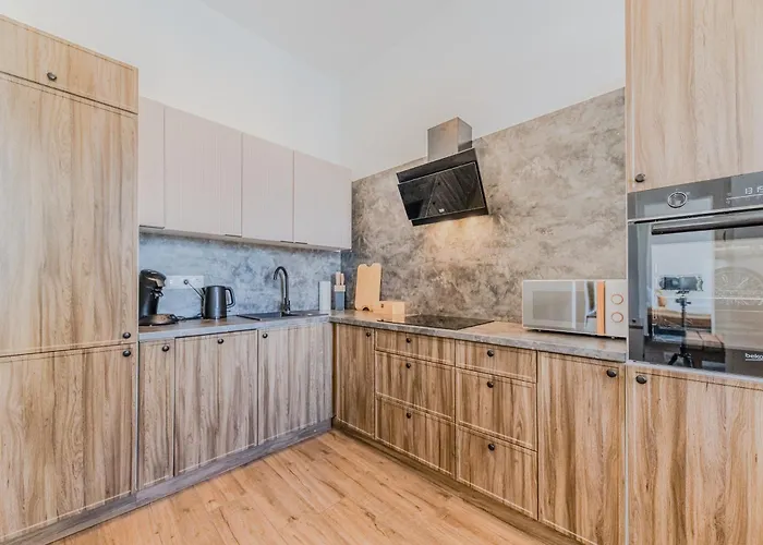 L&c-elbresidenzen & Am Elberadweg