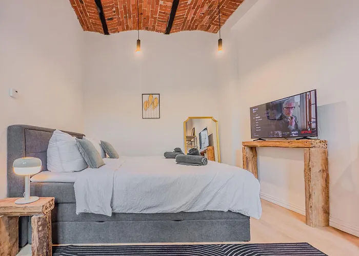 L&c-elbresidenzen & Designersuites Am Elberadweg