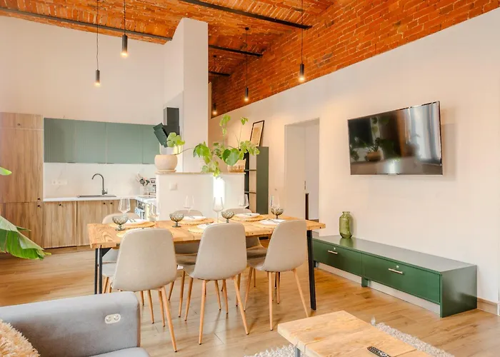 L&c-elbresidenzen & Designersuites Am Elberadweg شقة فندقية ماغديبورغ